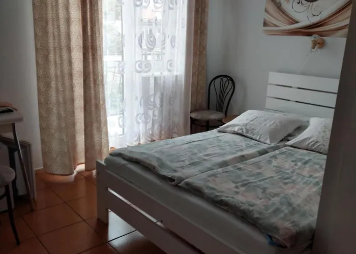 Pod Sosnami 46 Gasthof Pobierowo