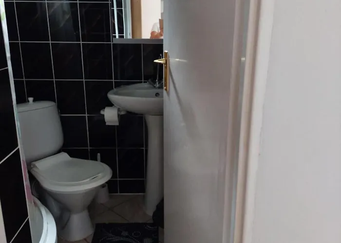 Pod Sosnami 46 Gasthof Pobierowo